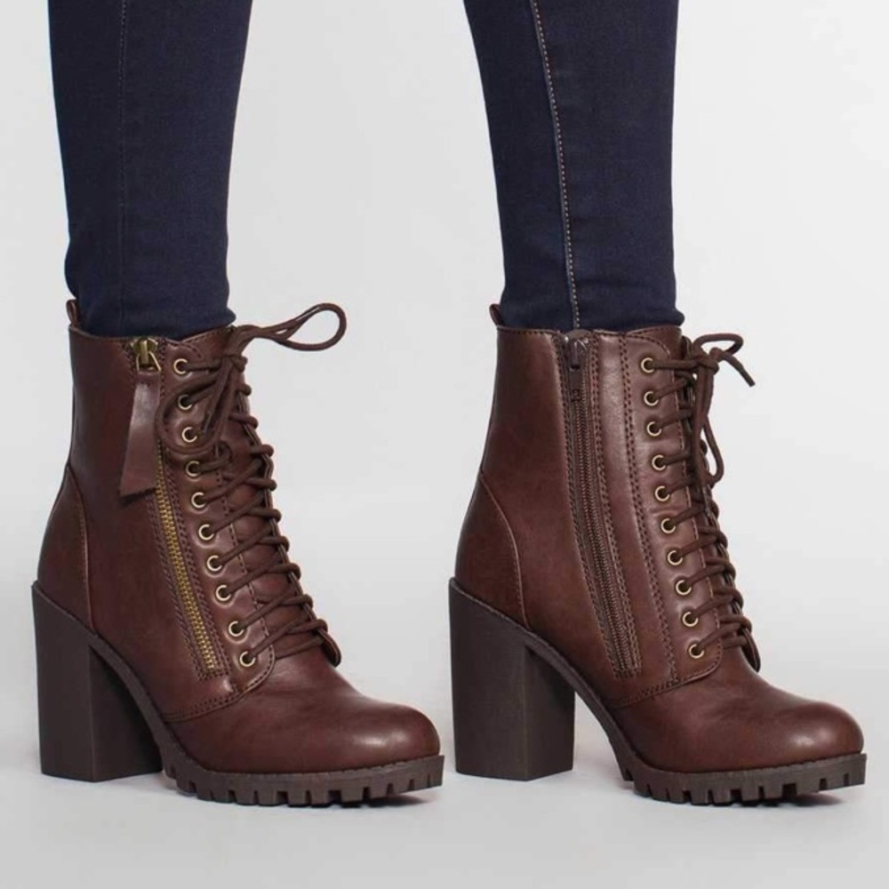 NEW Nina Booties- in Chocolate Brown - Picture 6 of 6